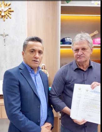 Prefeito Paulistinha é o prefeito e o deputado Dilmar