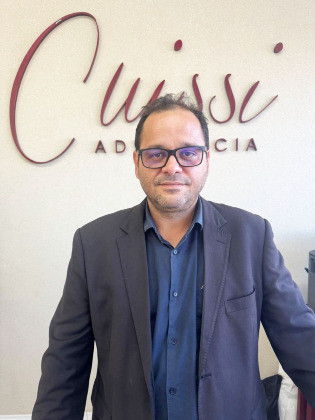 Advogado Dr. Luis Cuissi