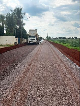 Prefeitura de Guarantã trabalha em obras de asfalto