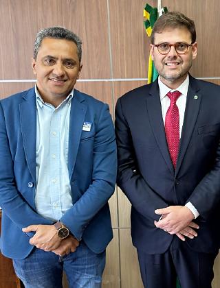 Prefeito Paulistinha com Irajá, do Mapa  