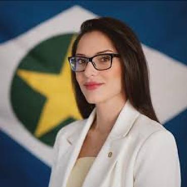 TJMT decide que governo terá que pagar emendas de Janaína