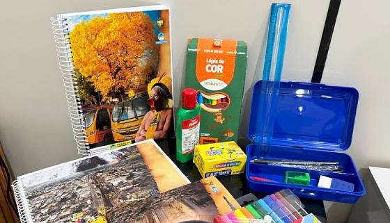 Material escolar personalizado em Peixot0