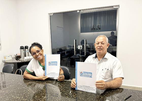 Prefeito de Carlinda,  Pastor Fernando 